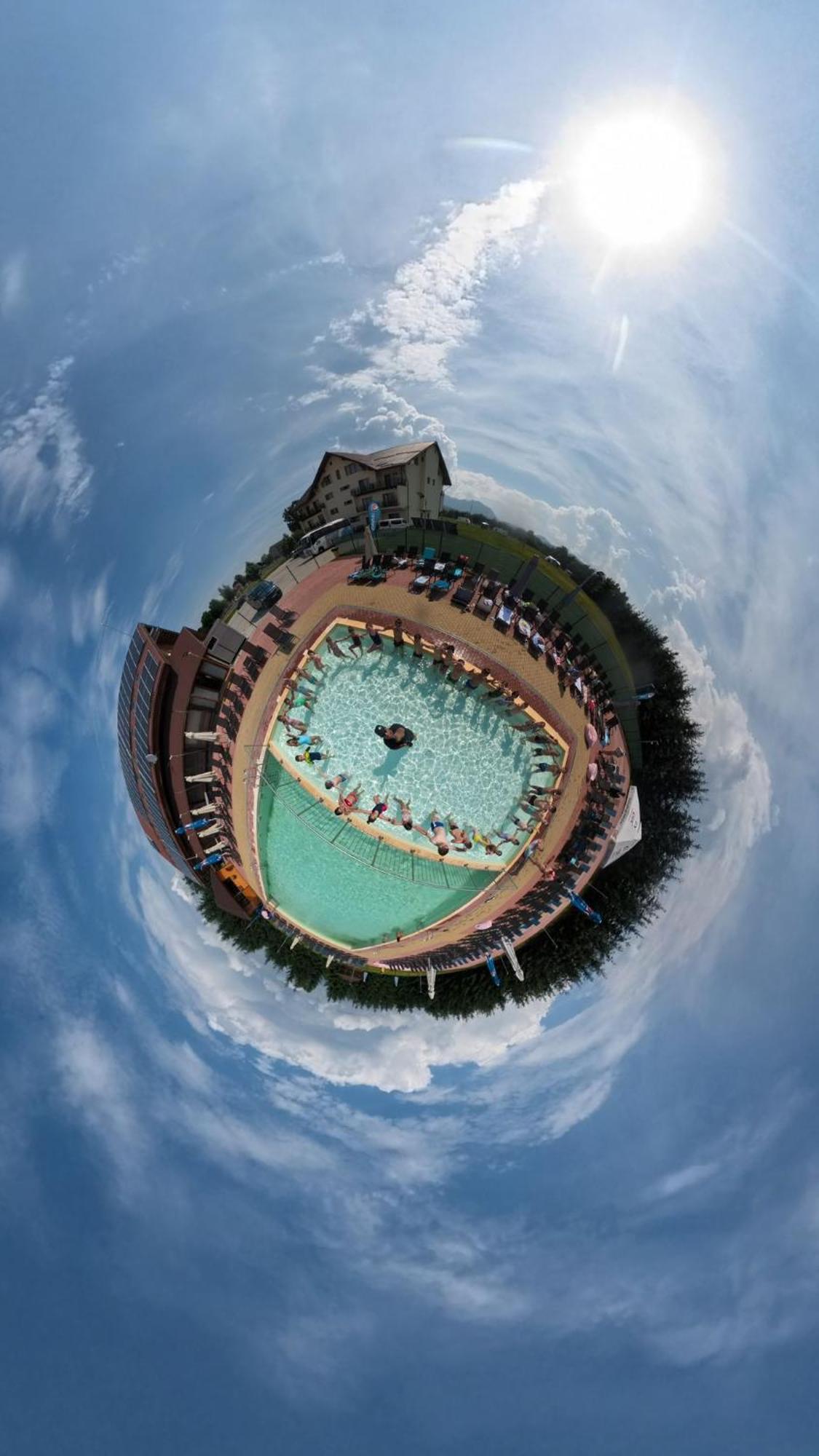 Complex Panicel Rîşnov Exteriér fotografie
