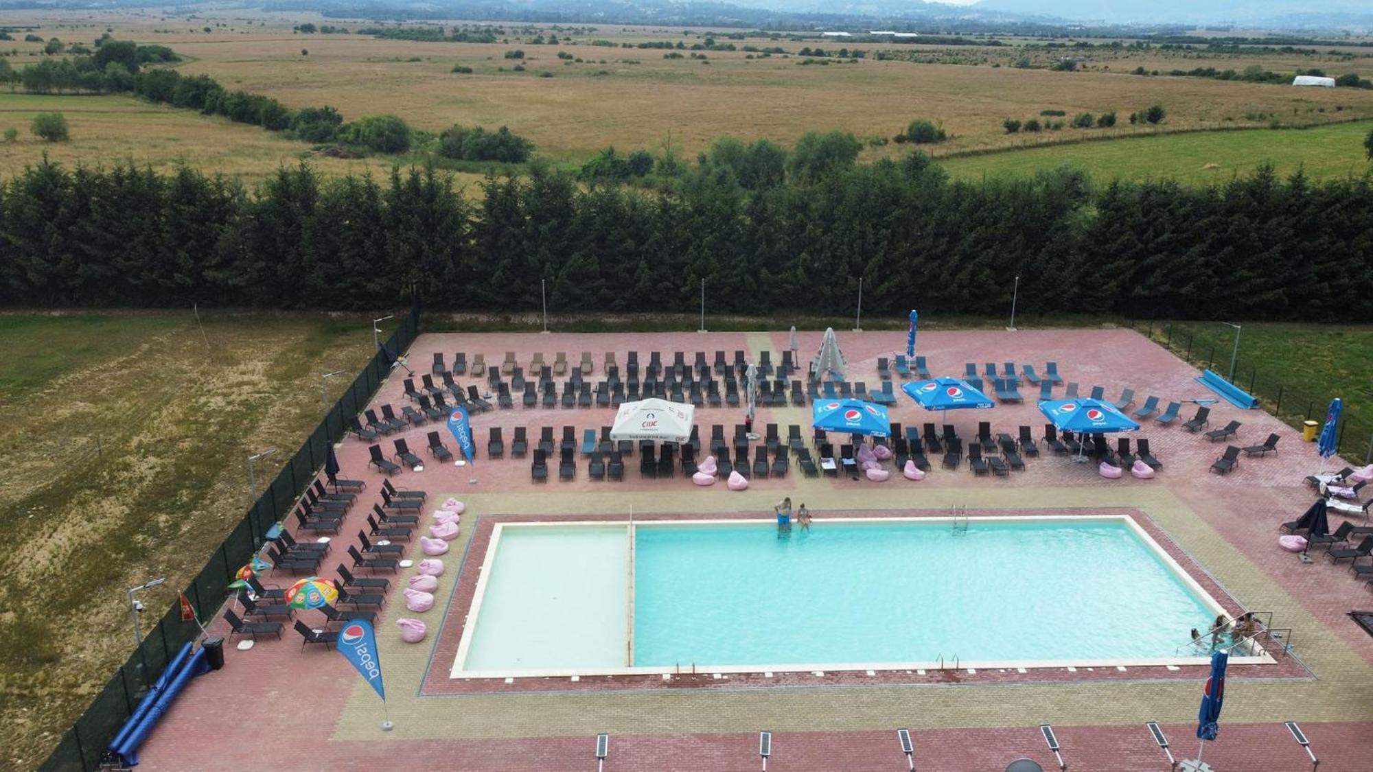 Complex Panicel Rîşnov Exteriér fotografie